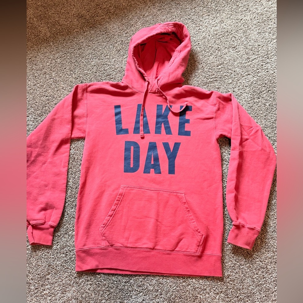 Redish Coral 'Lake Day' Hoodie